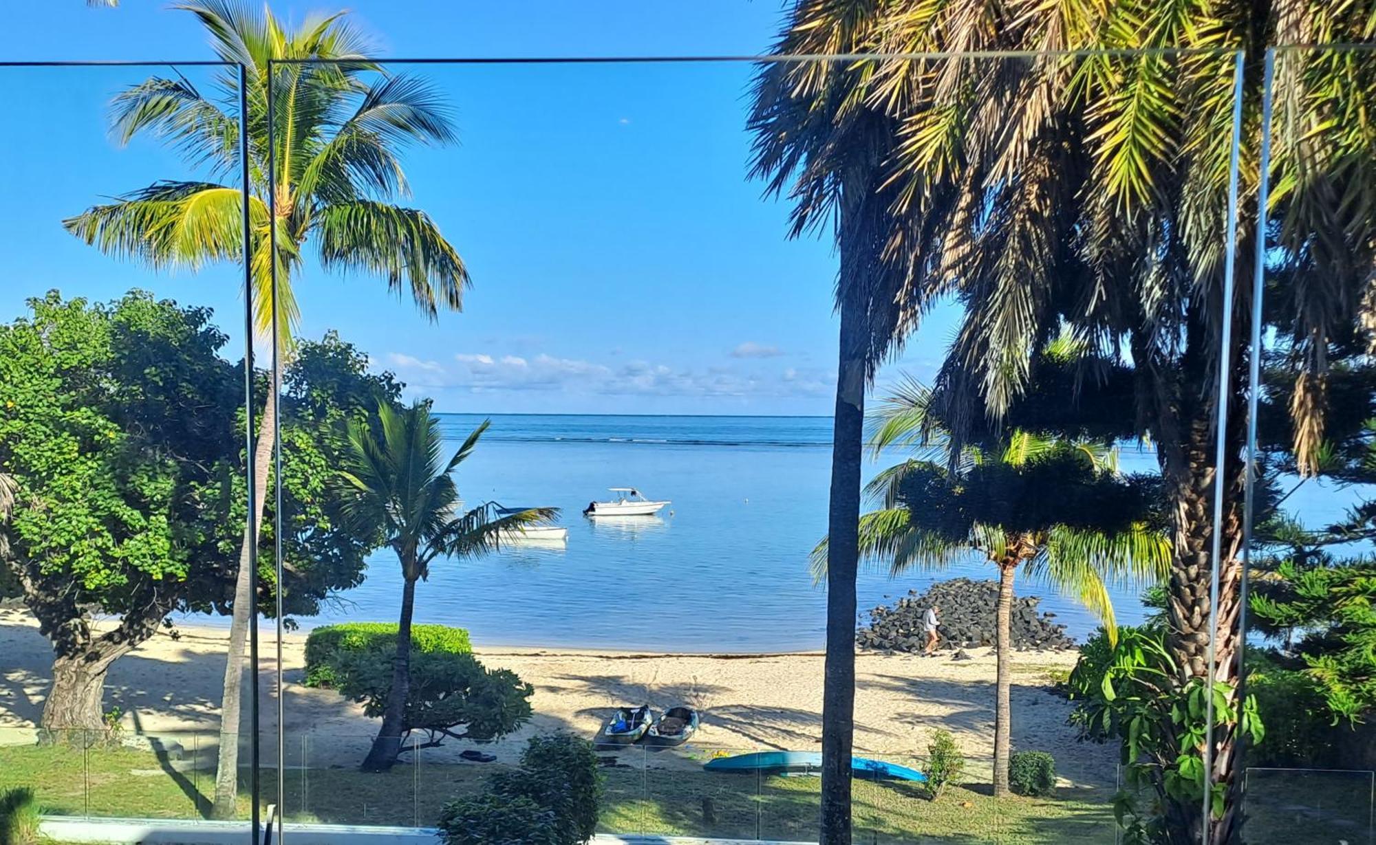 Caplage -Beach Front Luxury Apartment At Searock Tamarin Extérieur photo