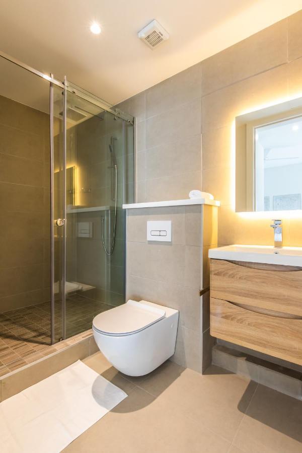 Caplage -Beach Front Luxury Apartment At Searock Tamarin Extérieur photo